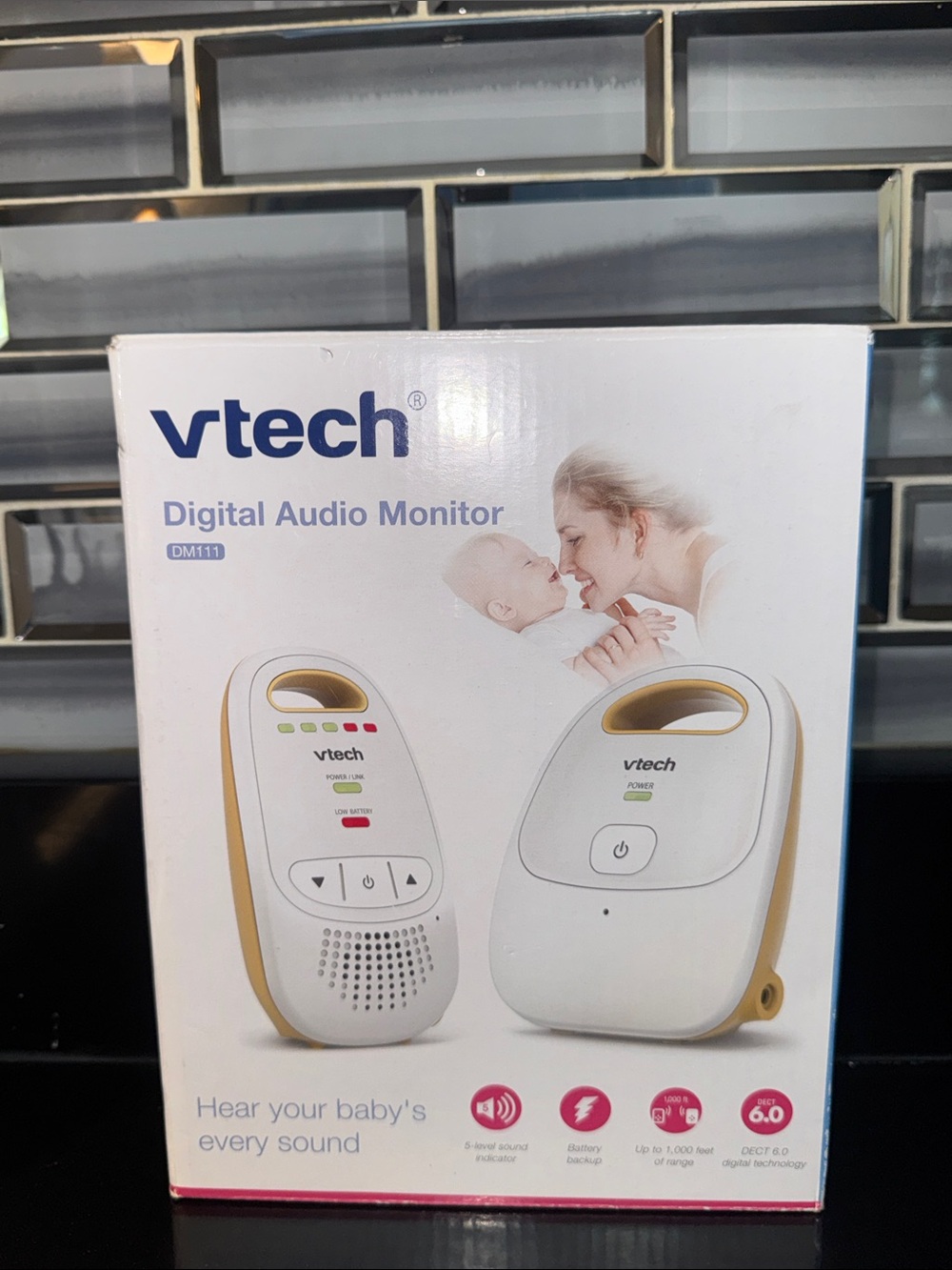 VTech Digital Audio Monitor in White & Gold
